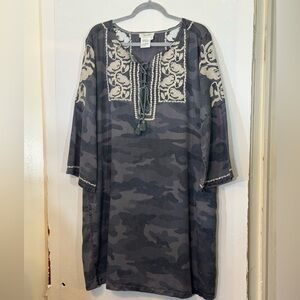 TRU LUXE JEANS Gray Floral Embroidered Camo Lace Up Tunic Shift Dress | SIZE XL